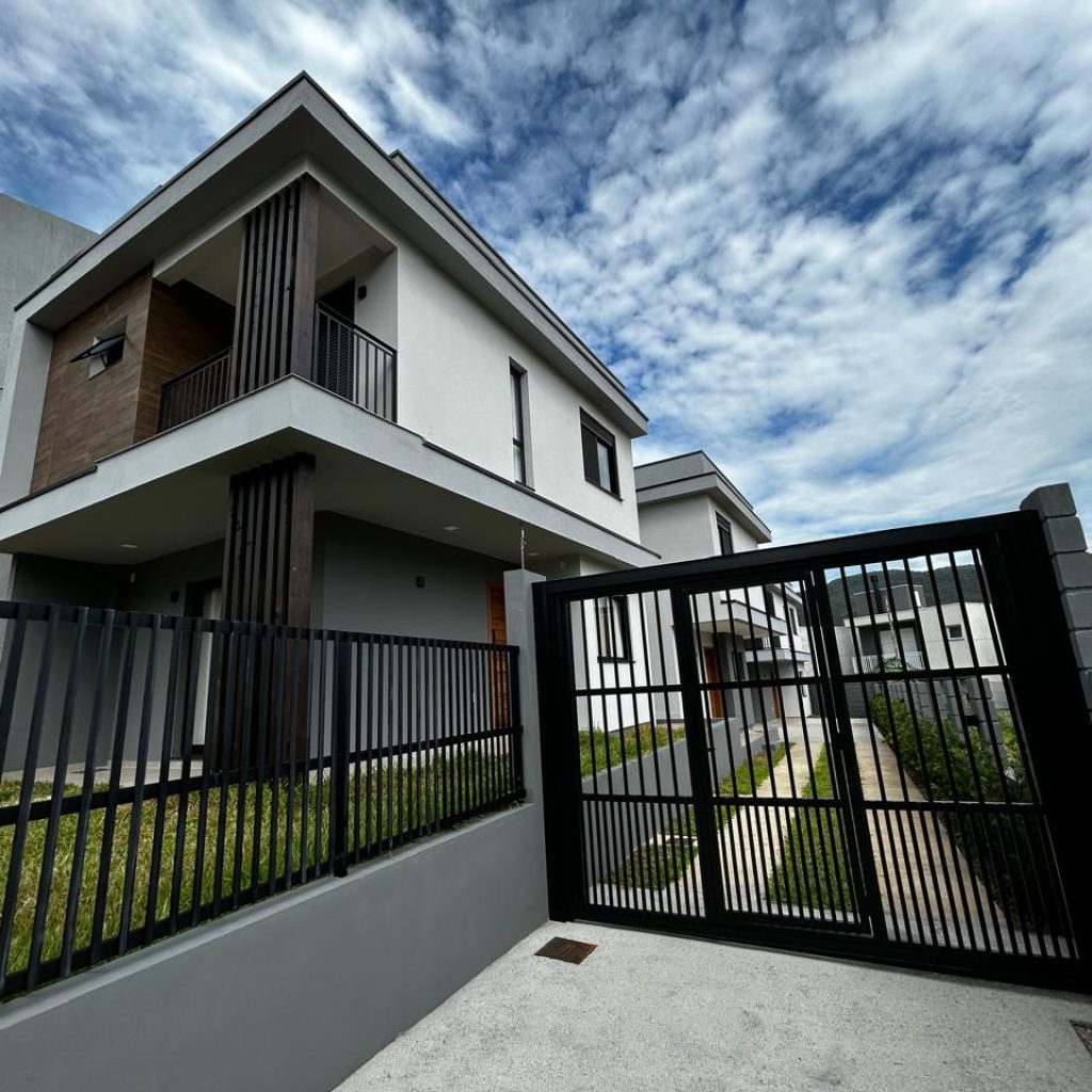 563b853e-bc82-4975-90fc-840526fd6bf2