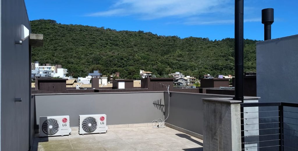 8178ccd7-ca8d-4bea-9c8b-ef098ae93d6f