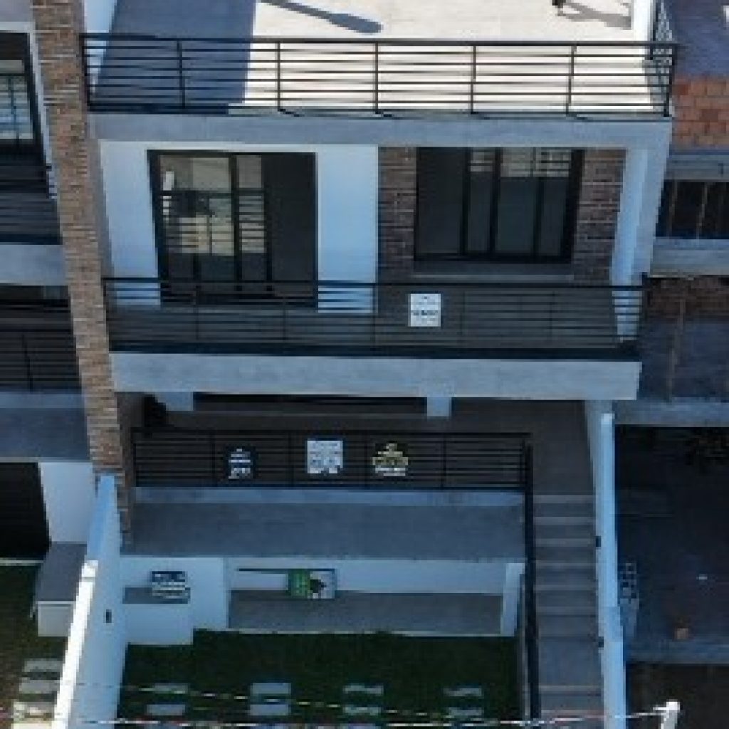 DJI_20260414213622_0122_
